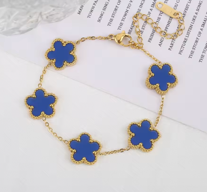 Fleurea™ Five-Flower Bracelet